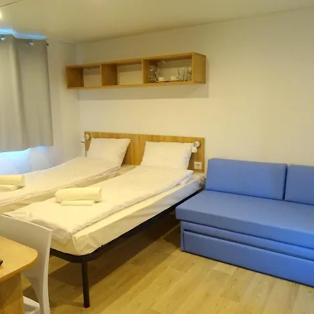 Small Camp Portofelice キャンプ場