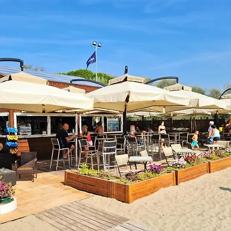 Small Camp Portofelice キャンプ場 エラクレア・マーレ