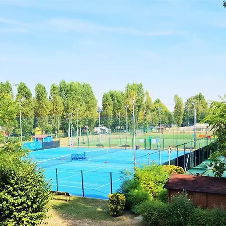 אתר קמפינג Small Camp Portofelice ארקליאה מארה